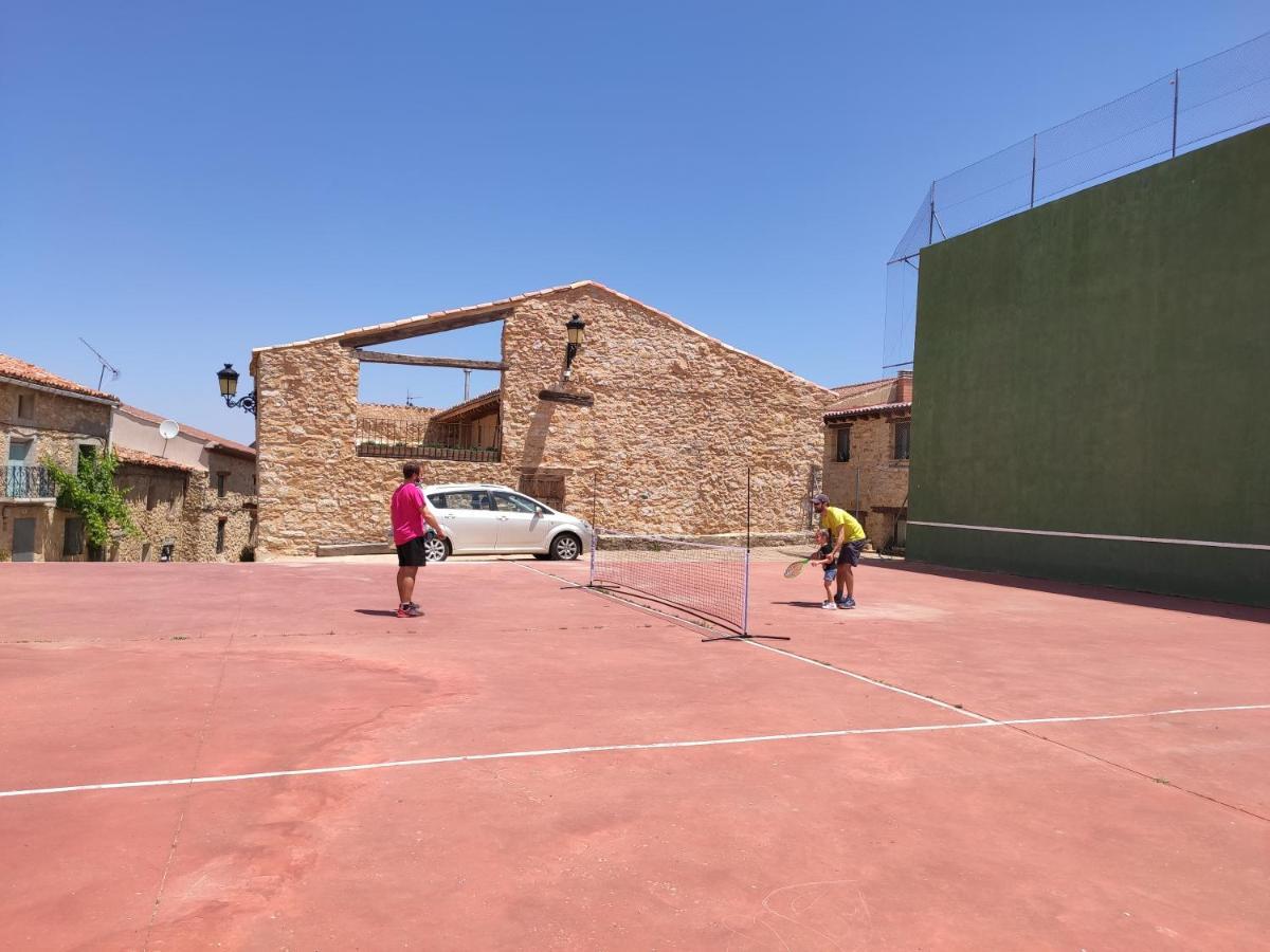 Casa Rural Sierra Del Solorio Iruecha Eksteriør billede